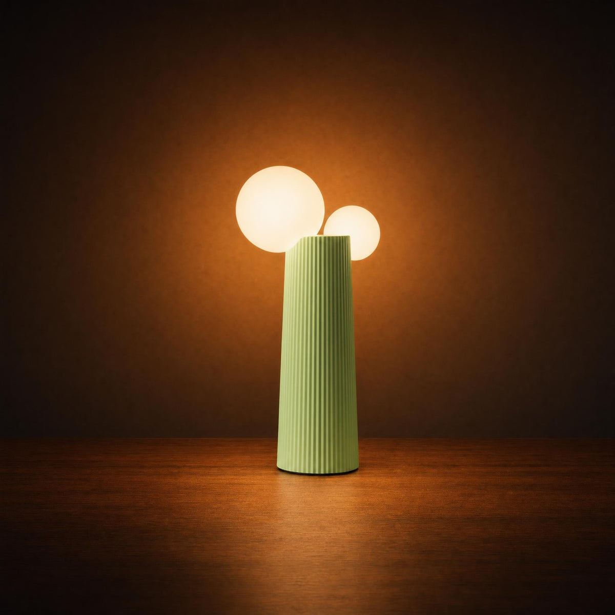 Bud Cordless Opal Table Lamp