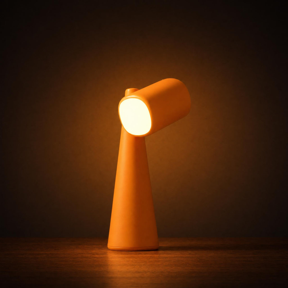 Pip Cordless Tiltable Table Lamp