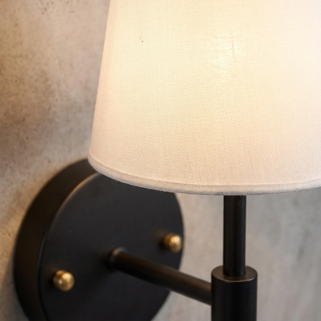 Battery Wall Lamp