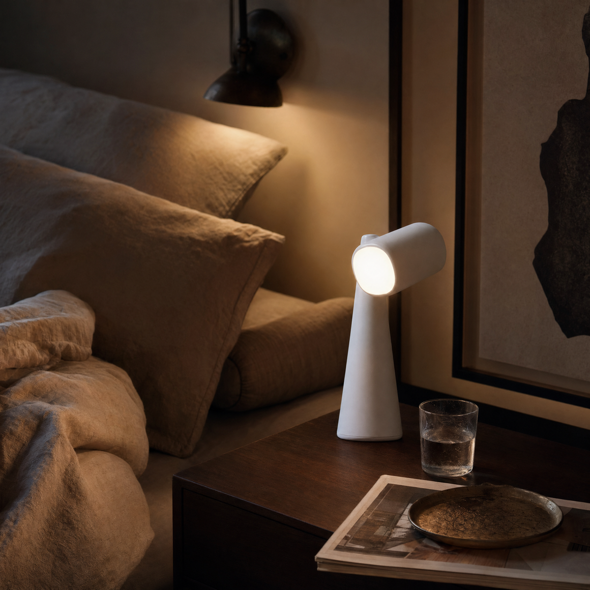 Pip Cordless Tiltable Table Lamp