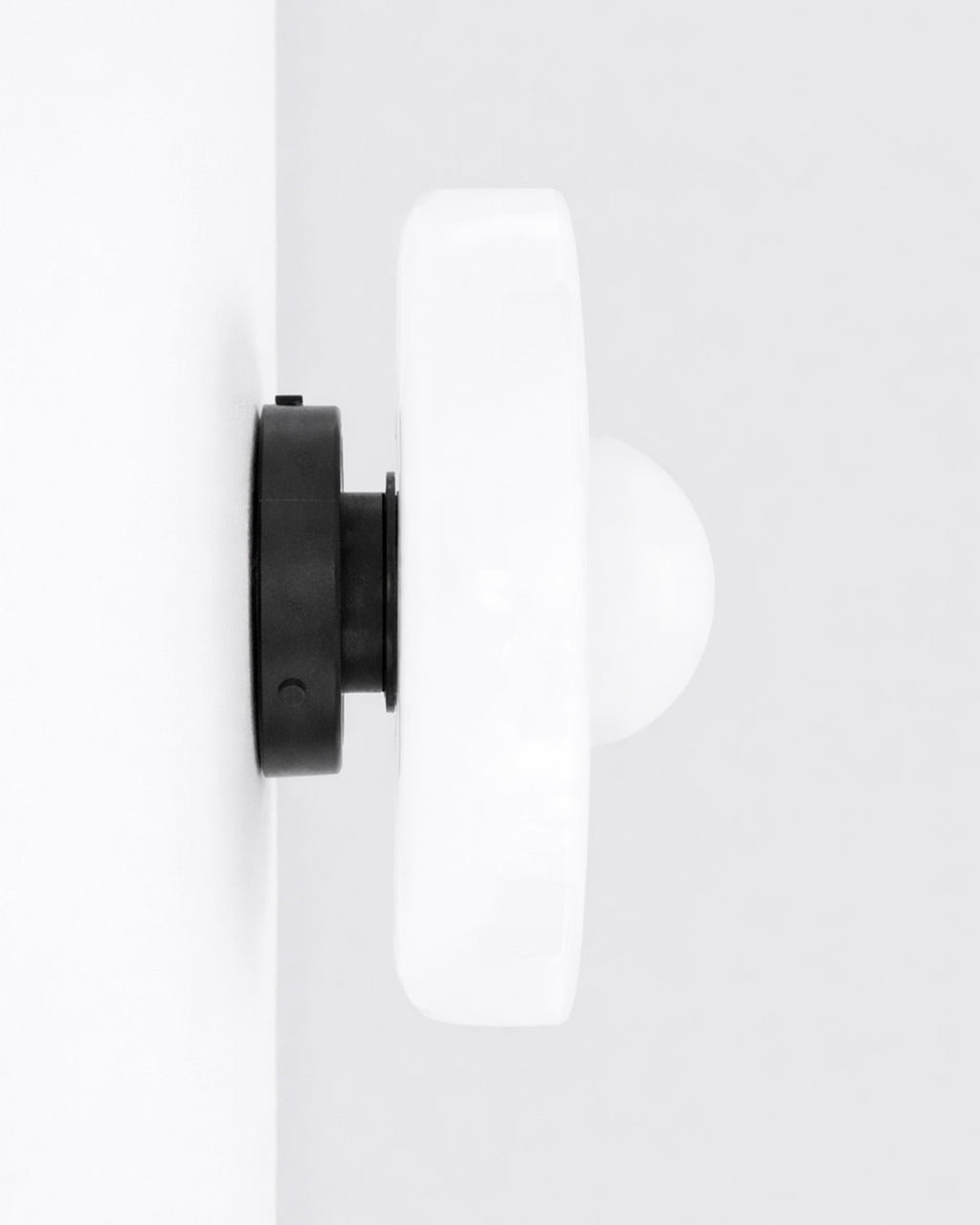 Lina Round Glass Pendant Light