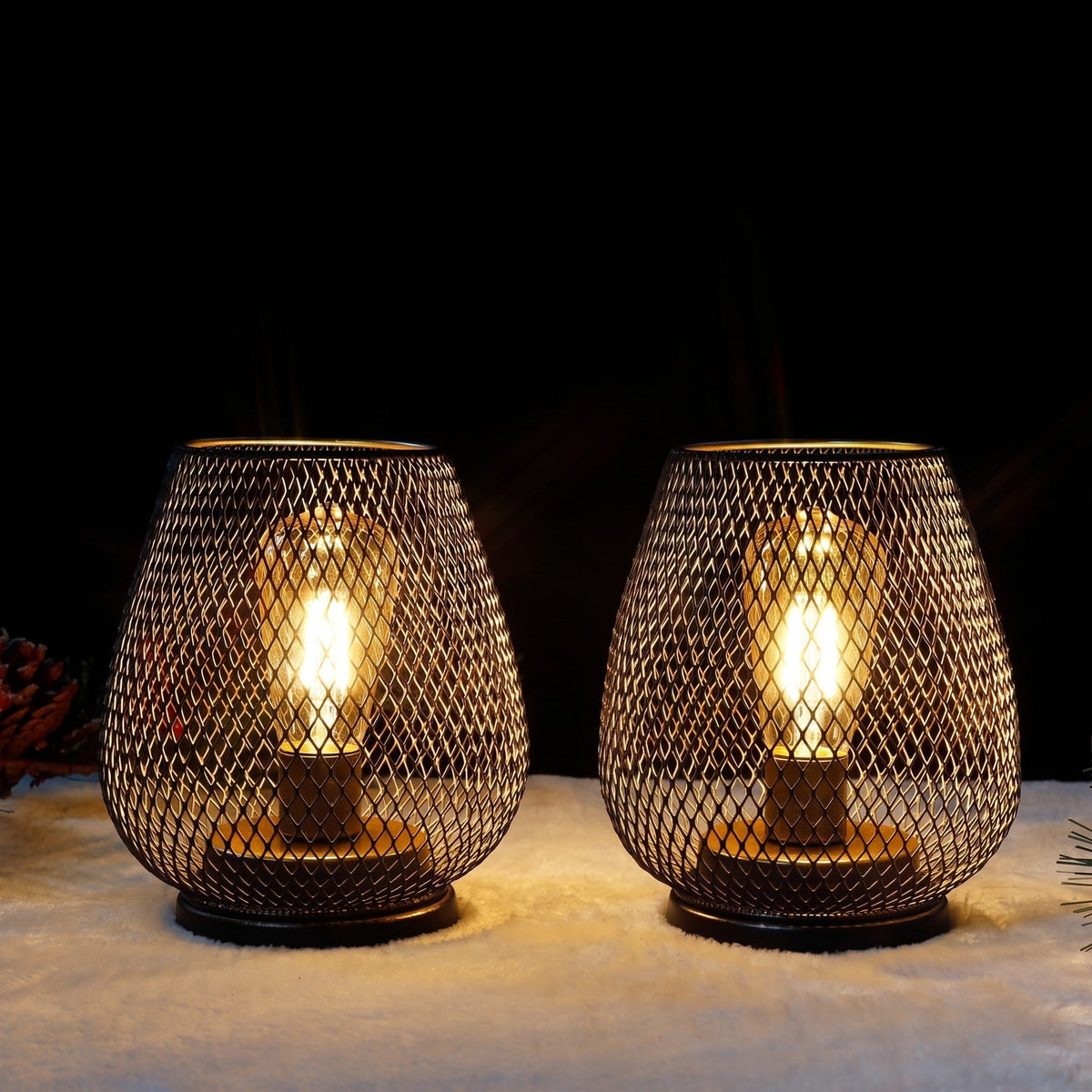 Mesh Cage Battery Table Lamp